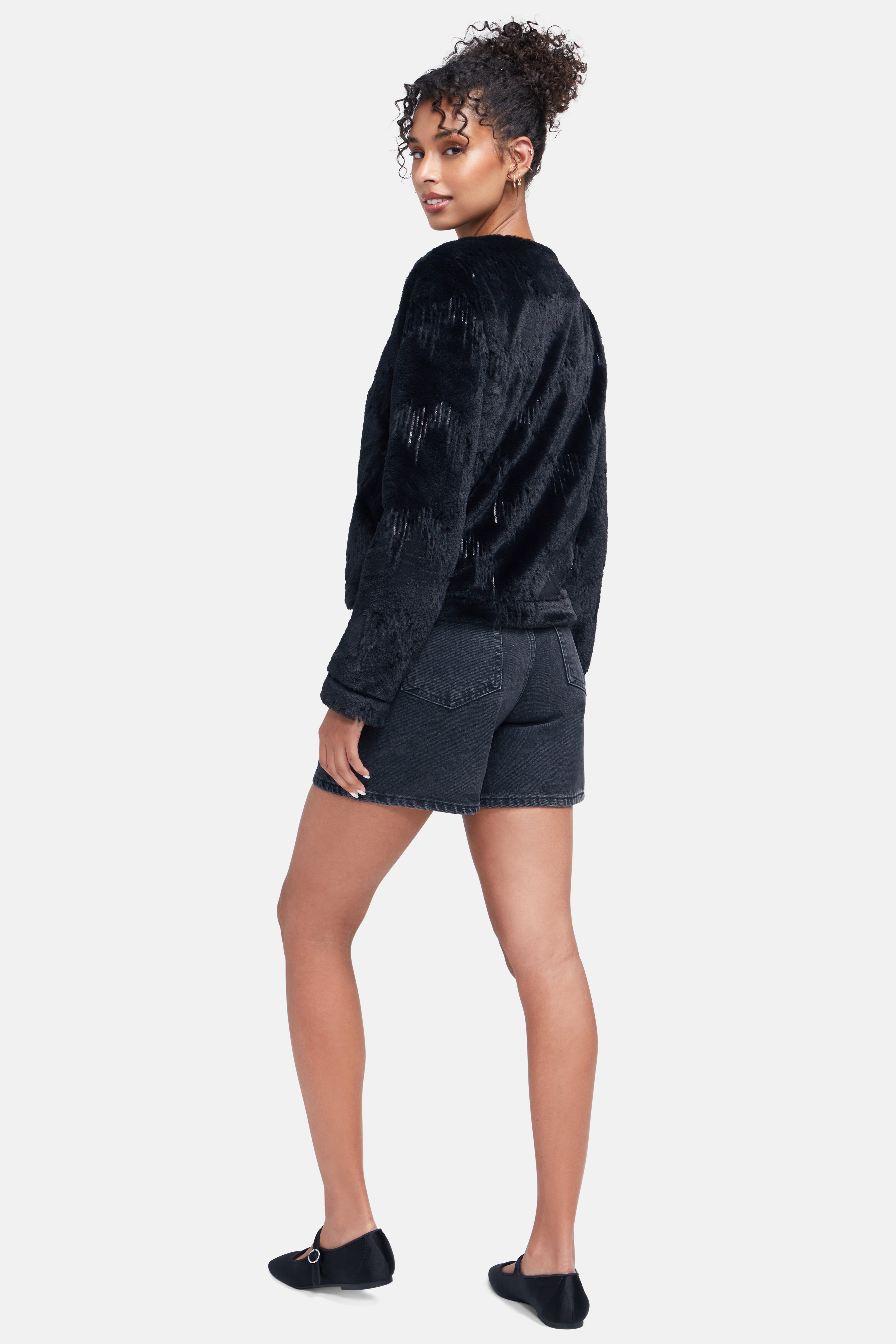 Black faux 2024 fur jacket zara